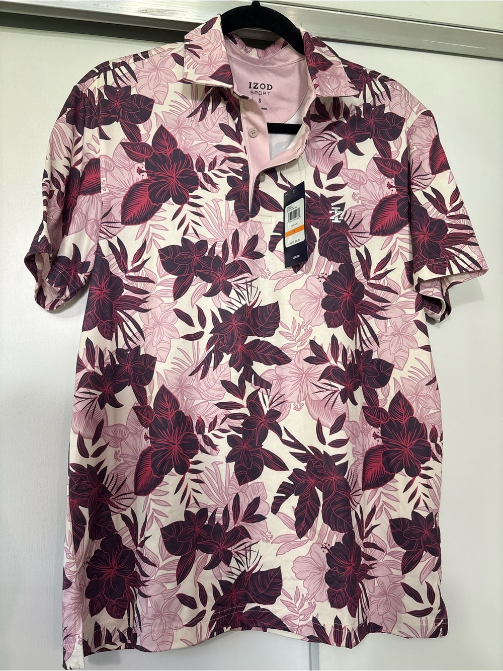 NWT IZOD Sport Men’s size small Pink Floral Polo Golf Shirt